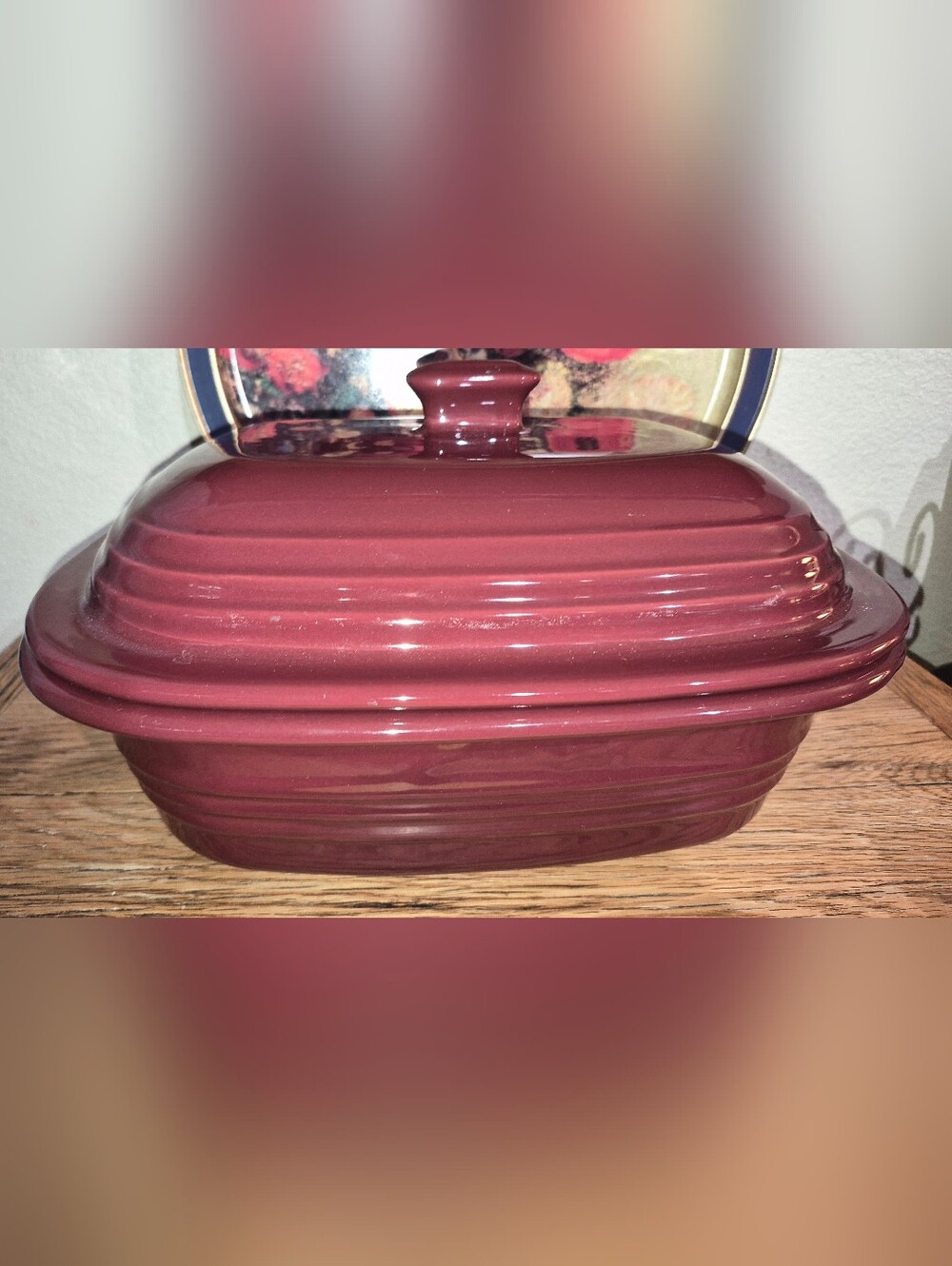 Pampered Chef Cranberry Baker Ceramic Covered Casserole Dish, Holds 3.1 Quart